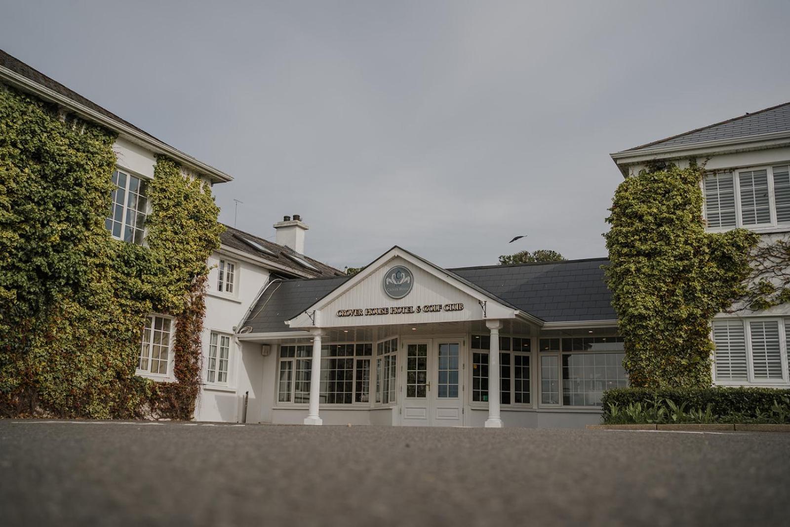 Crover House Hotel & Golf Club Mountnugent Екстериор снимка