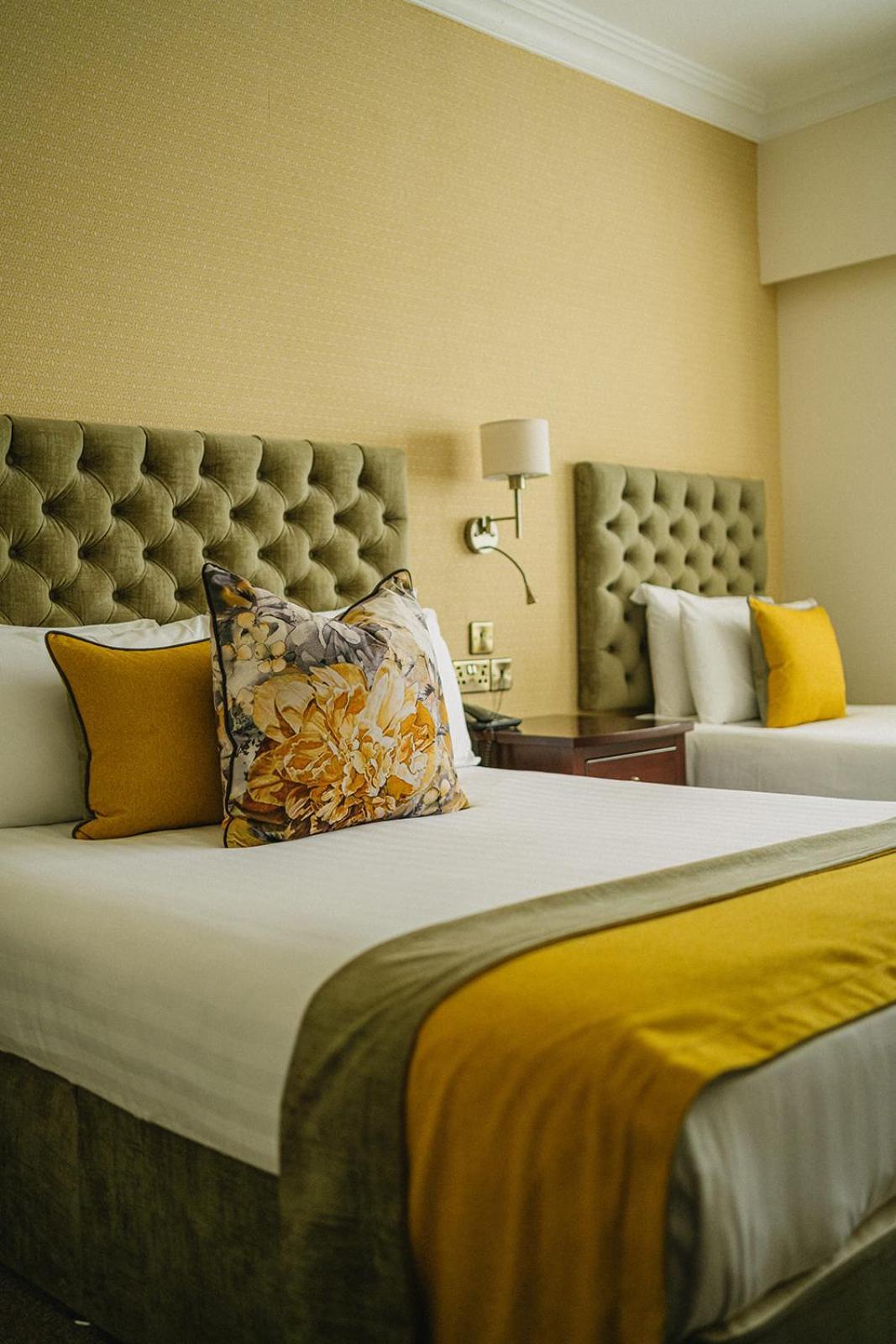 Crover House Hotel & Golf Club Mountnugent Екстериор снимка